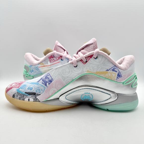 Nike Monopoly LeBron XXII 22 QS Currency Athletic Shoes Mens 10 White Pink NIB main image 9